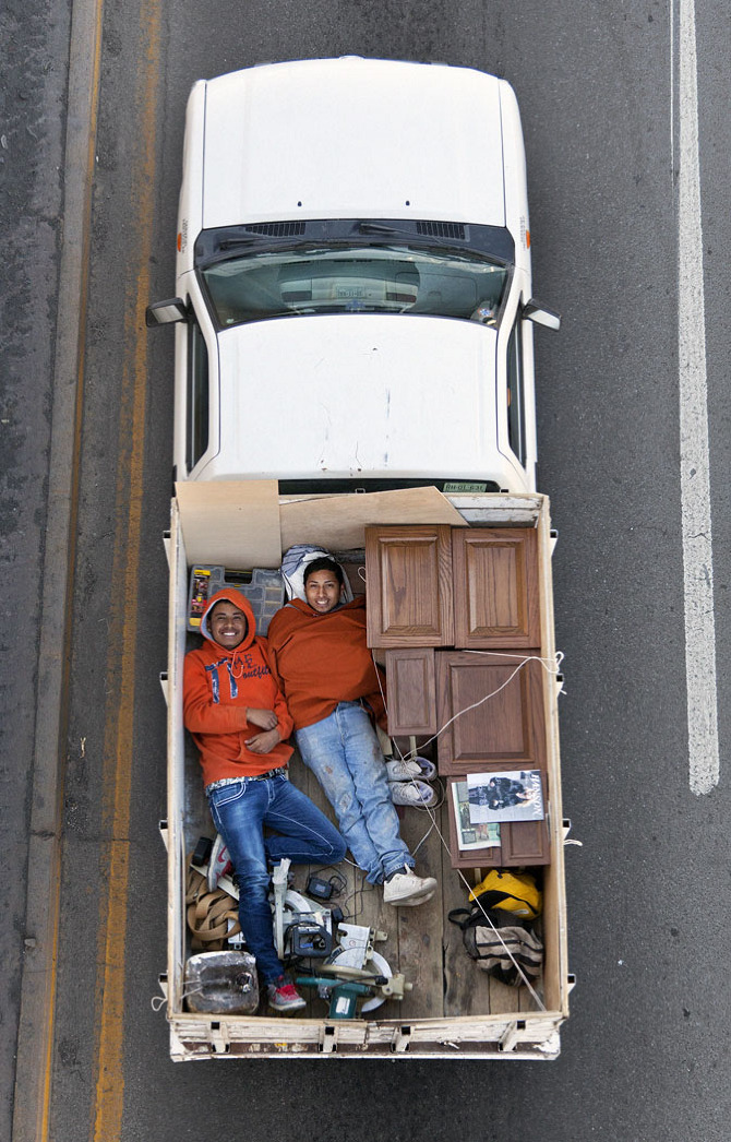 Car%20Poolers 06 Car Poolers by Alejandro Cartagena in THISISPAPER MAGAZINE